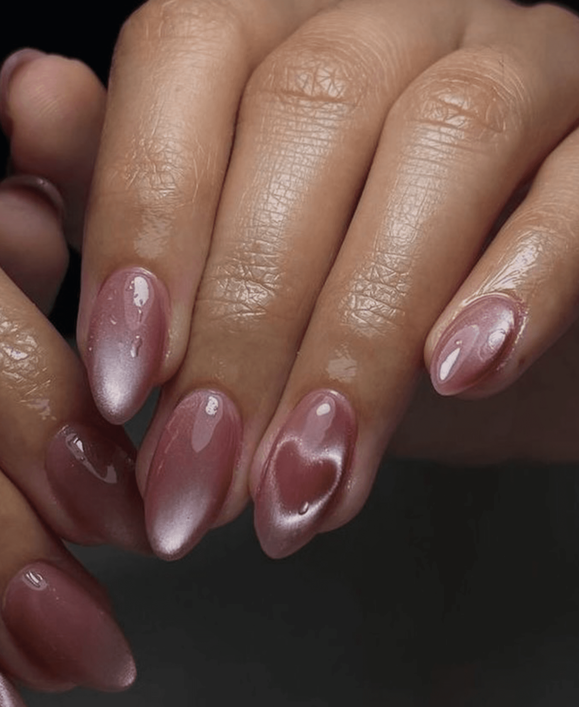 unas — Dolls Coiffure